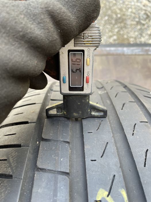 Anv vara 235/55/19 Continental/Pirelli