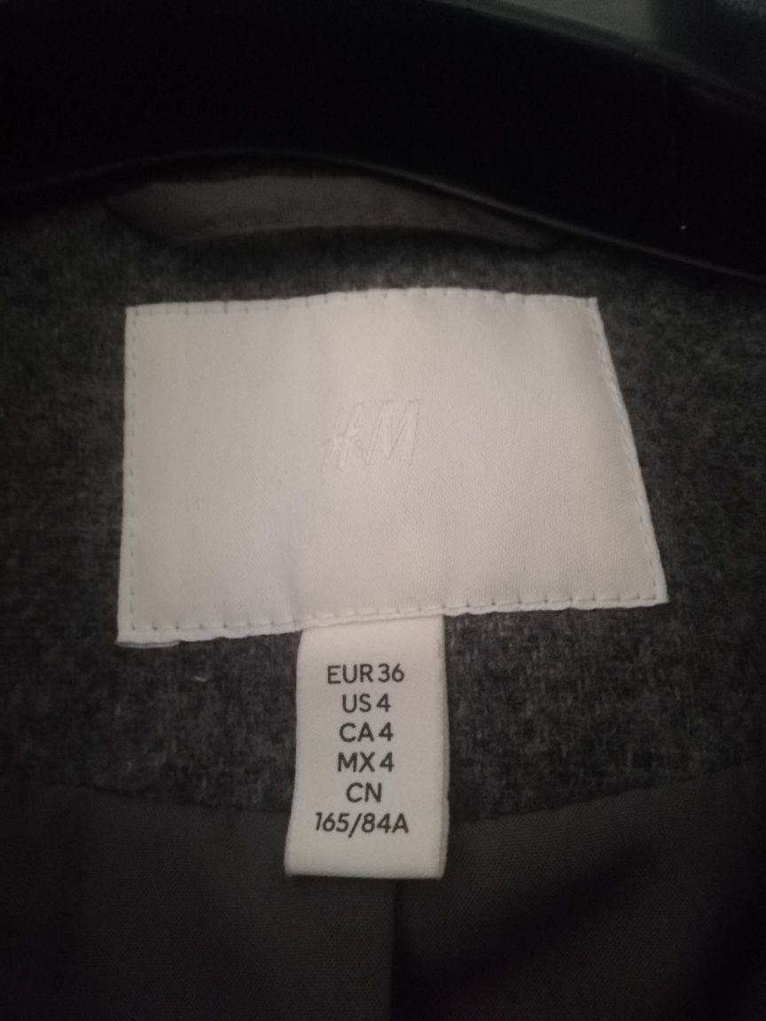 Palton gros H&M gri mărime 36 la 100 RON