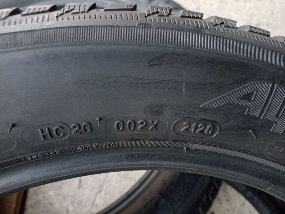 2 anvelope de iarna Michelin 205/55 R19 dot 2120
