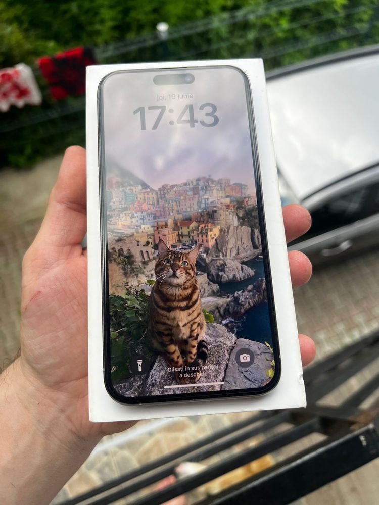 Iphone 15 Pro Max 256 Titanium / Neverlocked