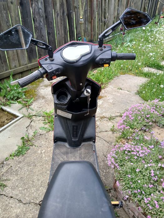 Scuter electric Volta VSX