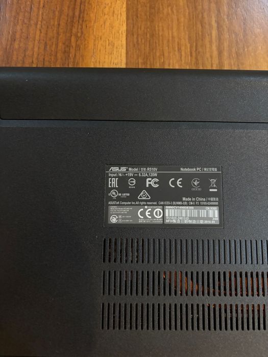 Laptop Asus R510V