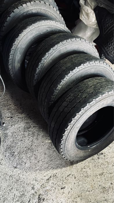 Bridgestone Duravis 215 70 15c