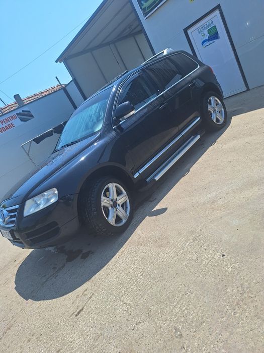 Vând vw tuareg  motor 3.0 bks