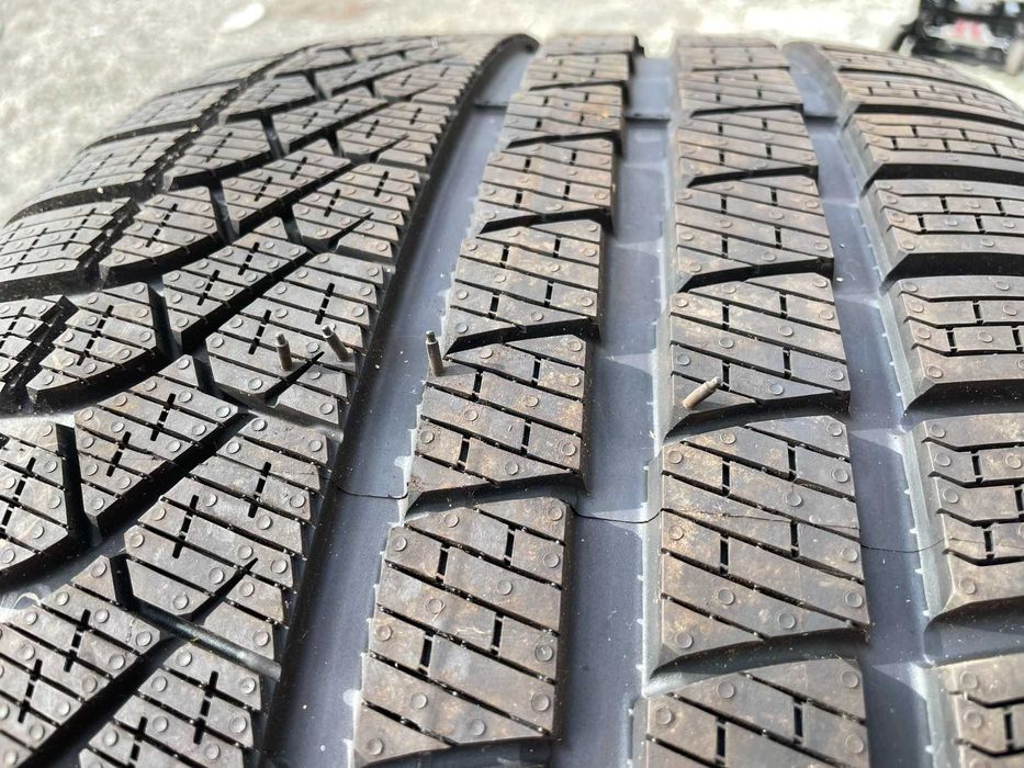 285/40/19 Pirelli PZero Winter TO Elect PNCS Dot 2022 TESLA S Нови