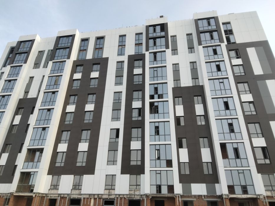 Продаётся 1 комн. квартира. мкр. Береке. СРОЧНО.