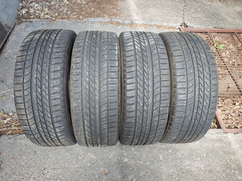 Anvelope vara sh 4 x 255/55/20 Goodyear Eagle F1, profil 6 mm
