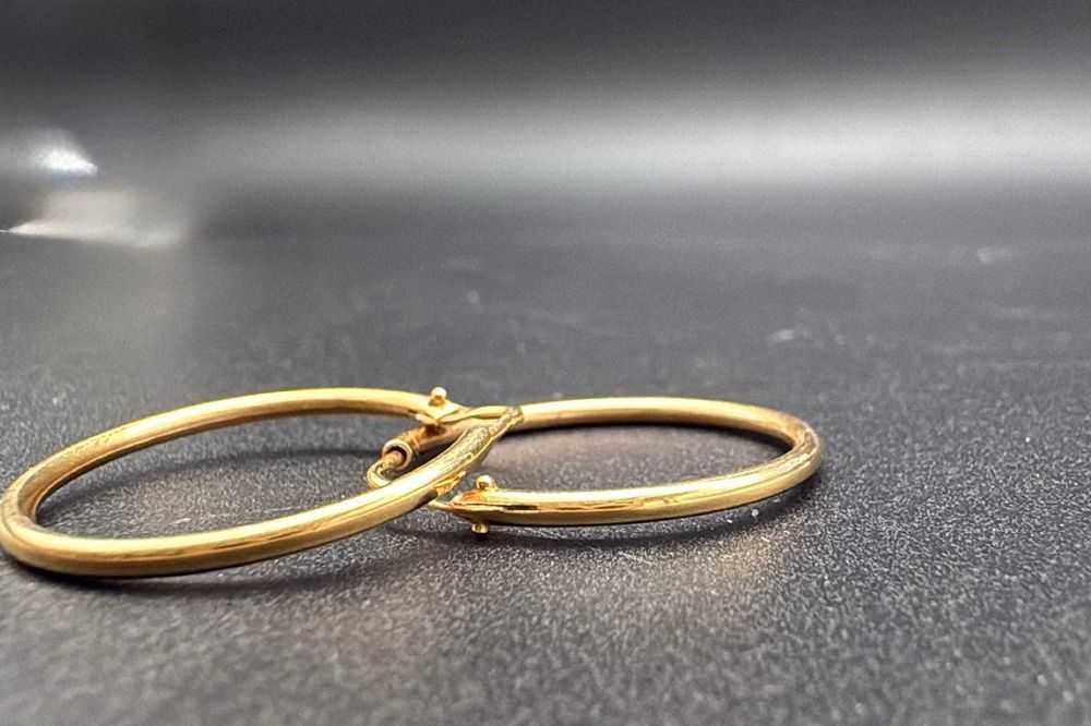 Dracula Amanet: Cercei de Aur 18K/2.25Gr.