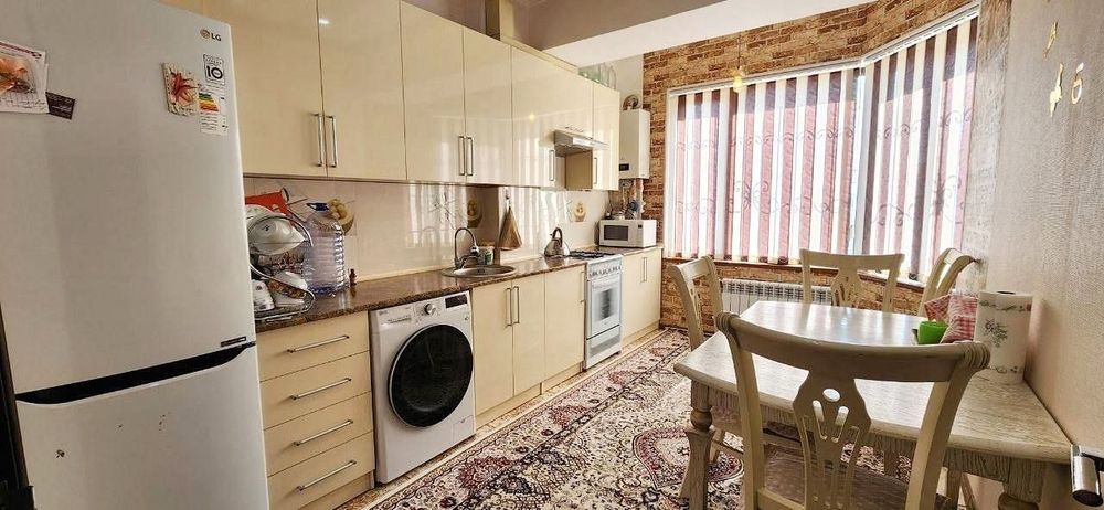 Сдаётся 3х ком кв Lux на Фрунзе ор. Хамкорбанк!!!