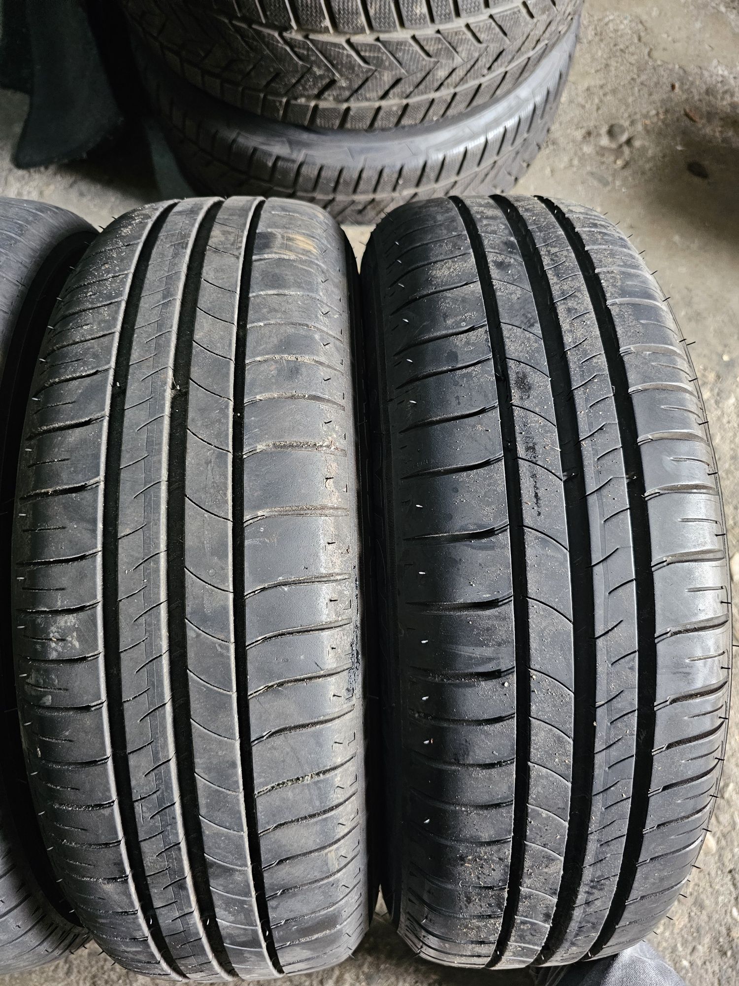 4 jante 4x100 cu anvelope vara 185 65 15 Michelin 6.5mm