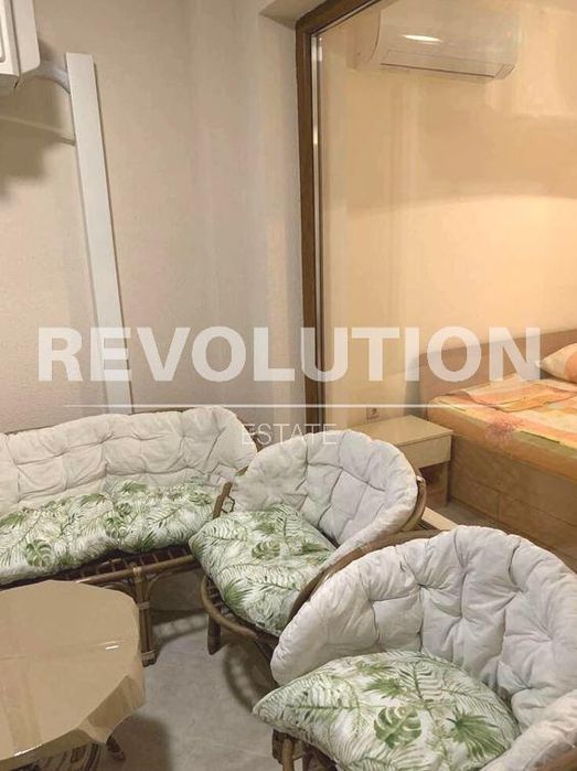 Двустаен апартамент в района на Бриз!