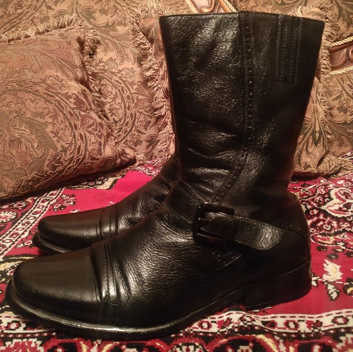 Продам сапоги кожа/натуральный мех б.у. 43-44 размер