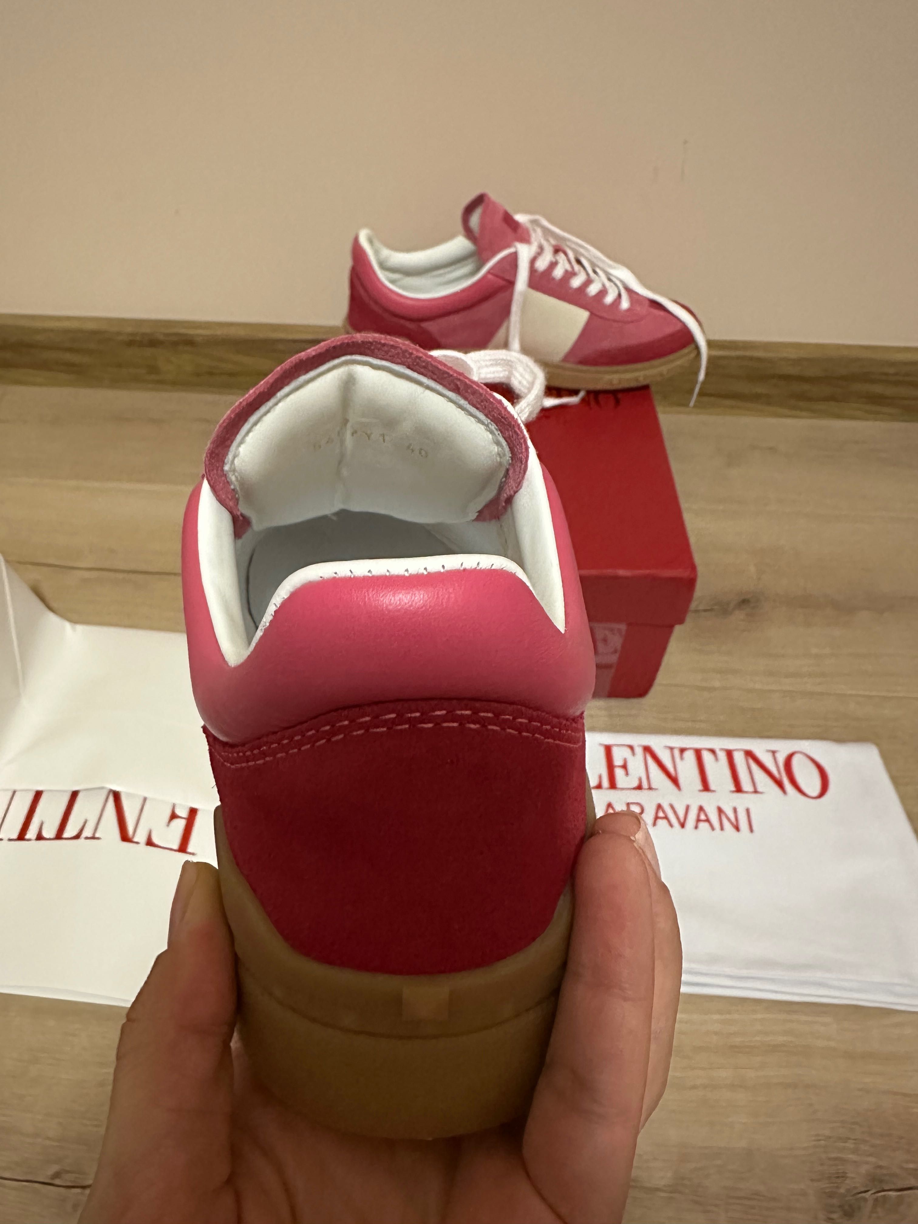 Valentino Garavani Обувки