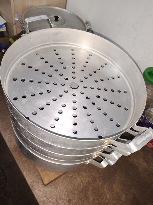 Продам посуду и духовую печь под самсу