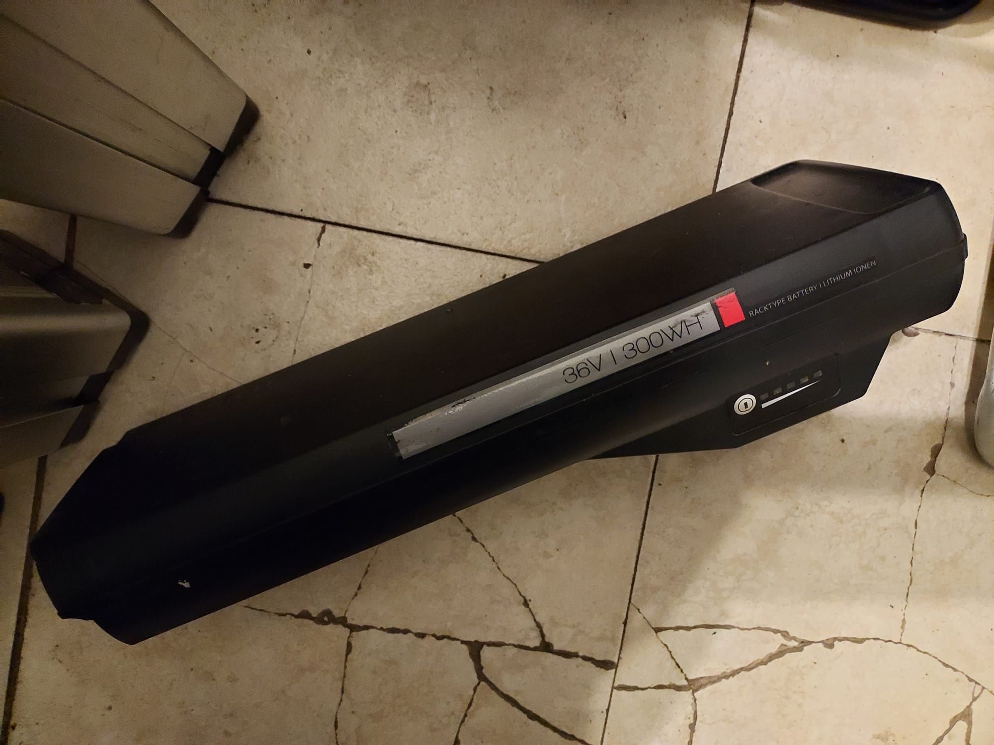 Baterie Bosch 36 V- carcasă