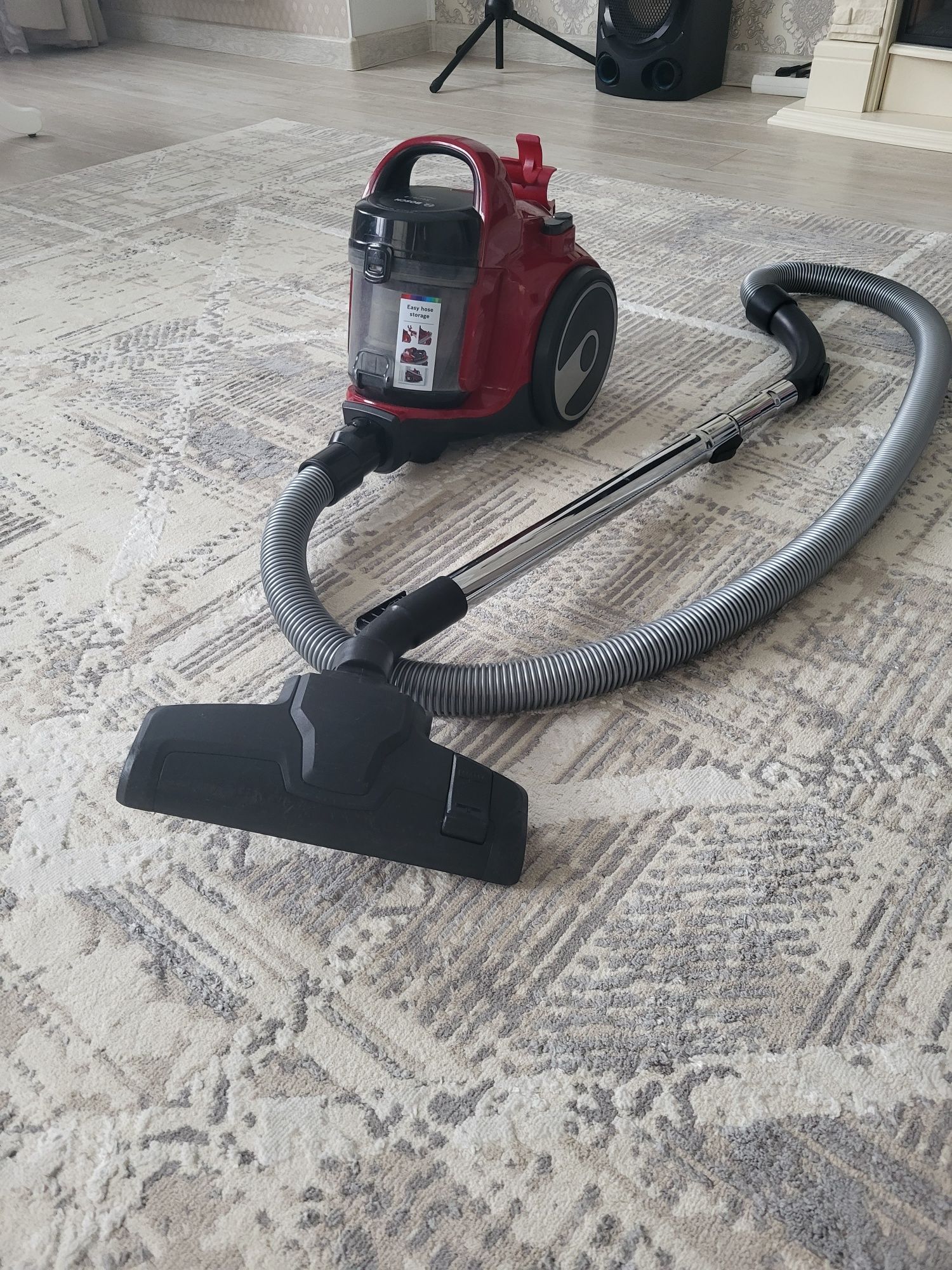 Продам пылесос BOSCH