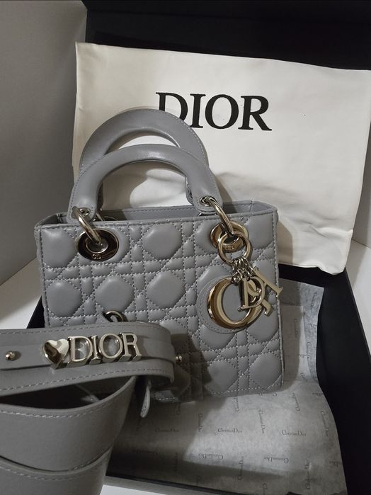 Налична чанта Lady Dior