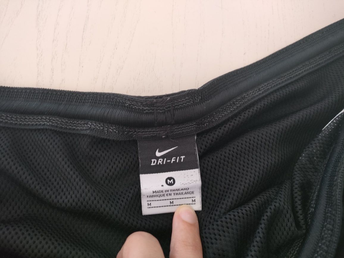 Pantaloni scurți Nike M