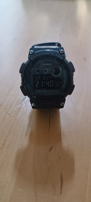 Часовник Casio w-735 H