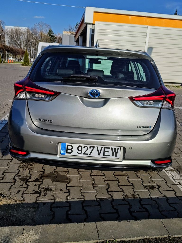 Toyota Auris 1.8 VVT-i Hybrid