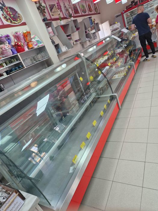 Хладилни витрини