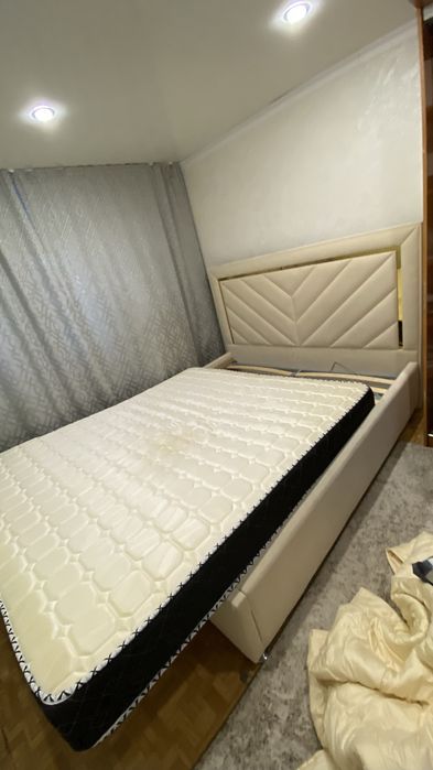 Кровать новый самовывоз