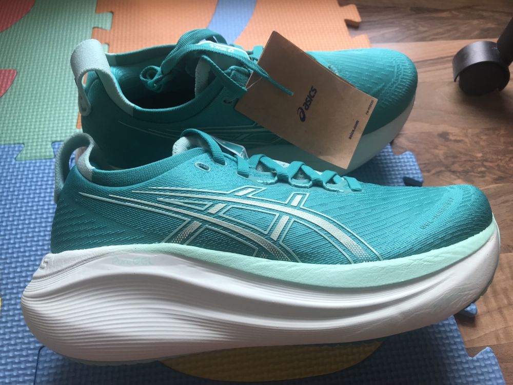 Маратонки Asics Nimbus 27, Nimbus 24 и други