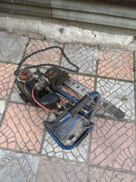 Продам бензопилу