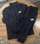 Продам спортивку Nike