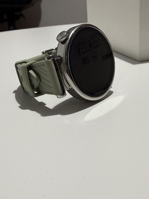 Smartwatch Huawei GT 41 mm cu Garantie 1 An si 6 luni