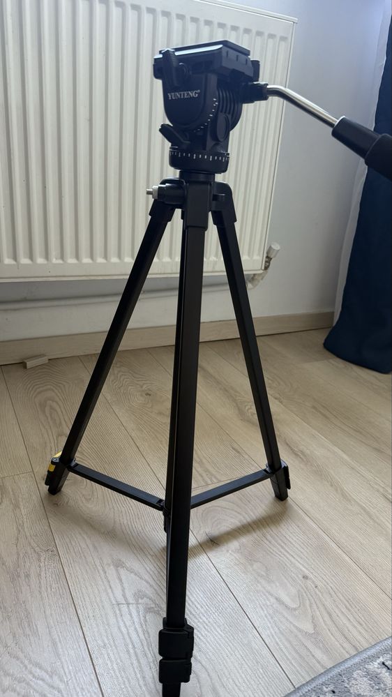 Trepied foto video