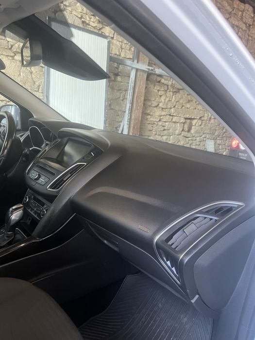 Detaling Auto Profesional – Mașina ta merită să arate impecabil!