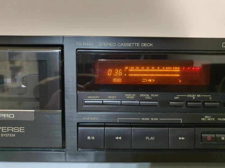 JVC---TD-R --442