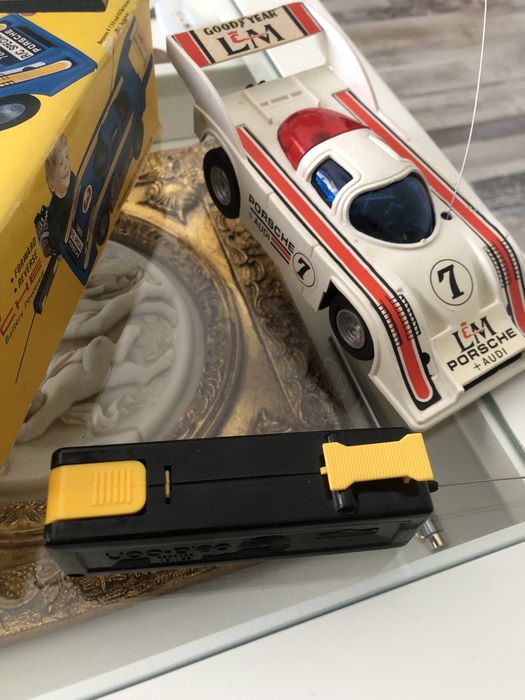 Стара играчка Младост