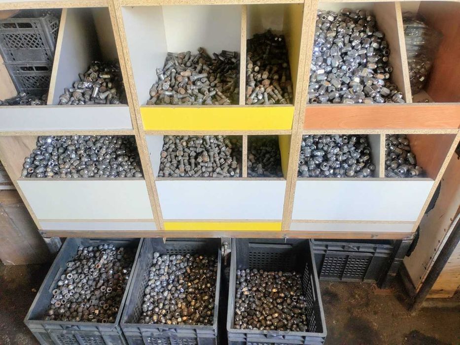 Продам Колесные Гайки и Болты автомобильные оптом и в розницу