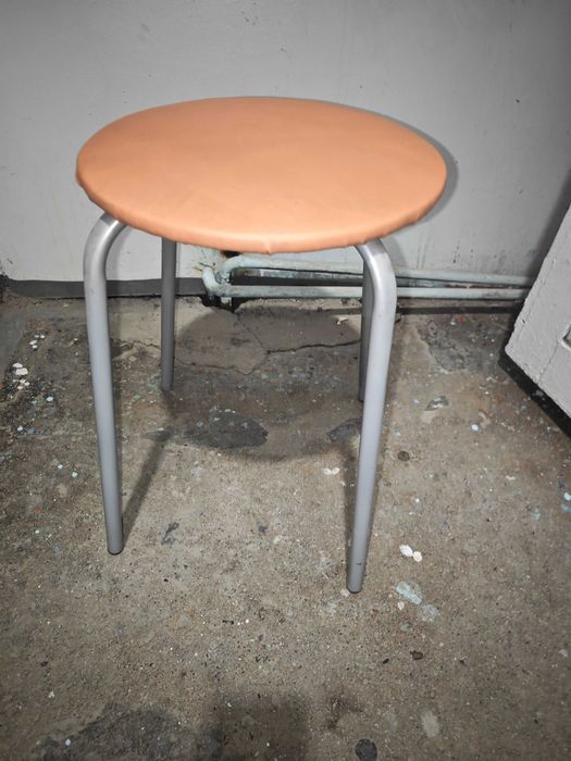 Табурет табуреты табуретка 1 шт. станция метро Москва