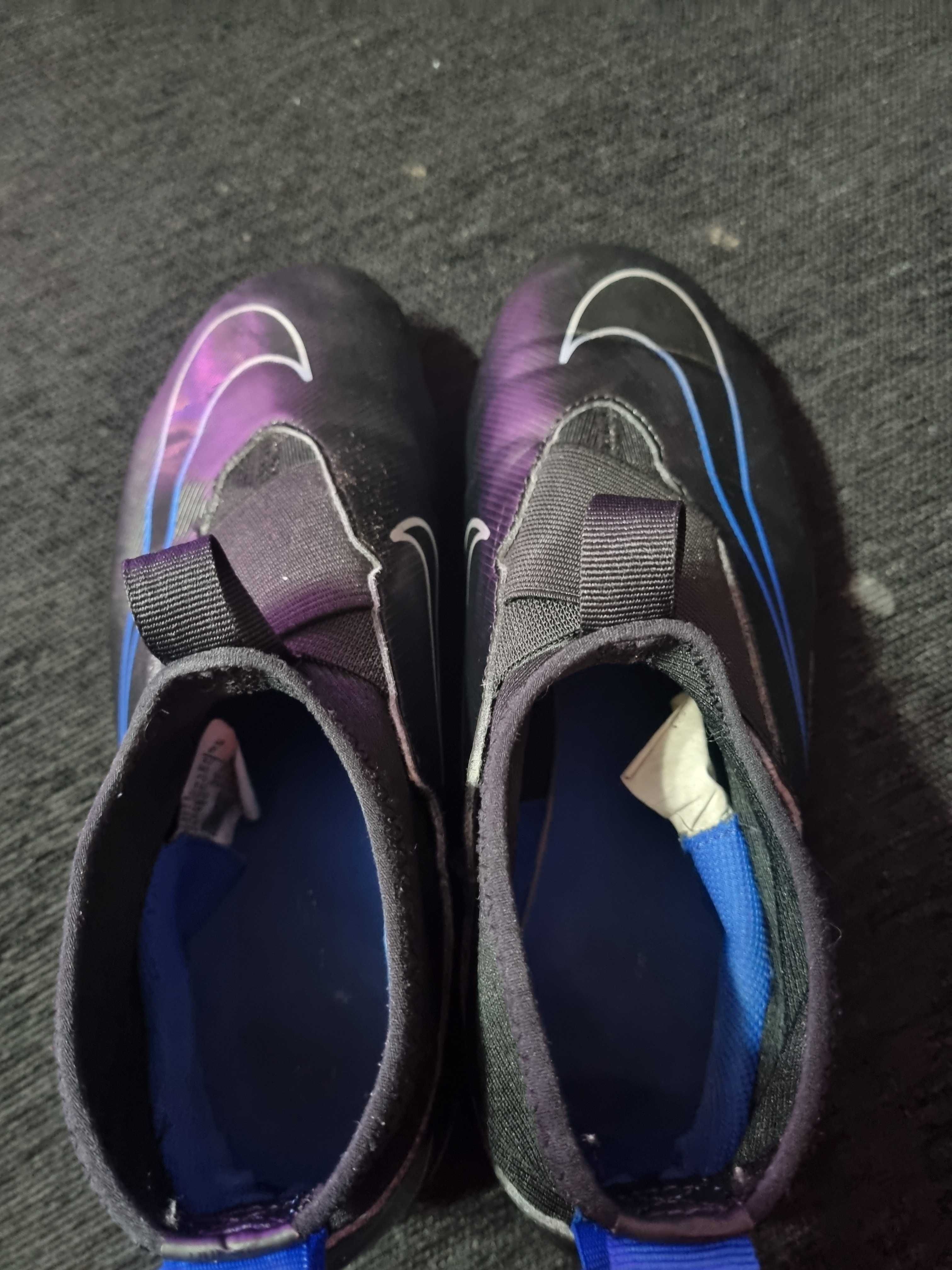 Детски бутонки Nike