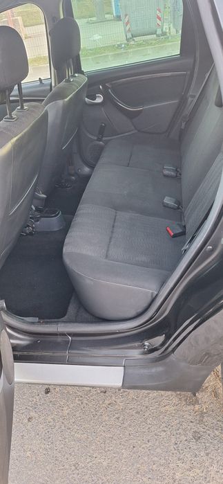 Dacia duster 4x4 an 2011