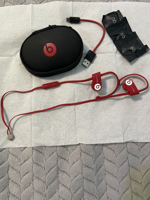 Casti audio power beats