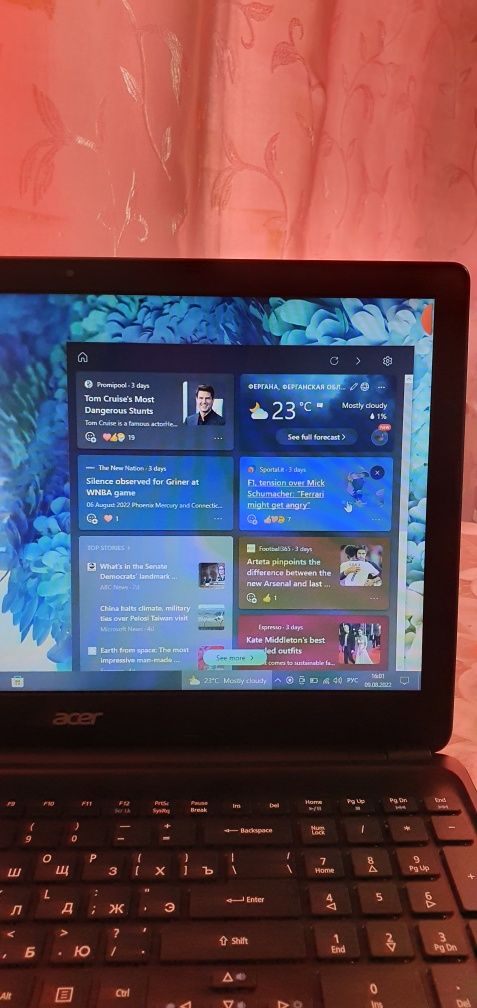 Ноутбук: ACER E1-530G ( игровой )