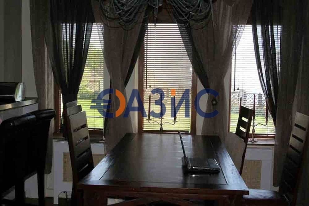 Луксозна вила с панорамна гледка В С. Аврен, област Варна, 196 кв. м,