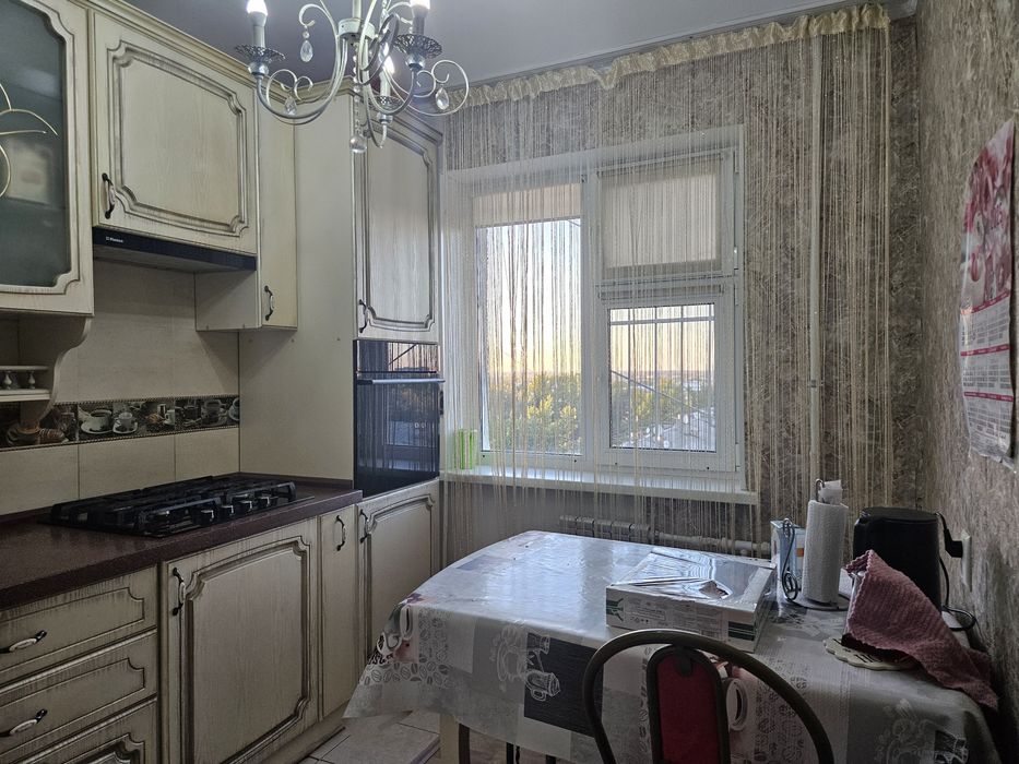 3х ком квартира микр Строитель 9й этаж