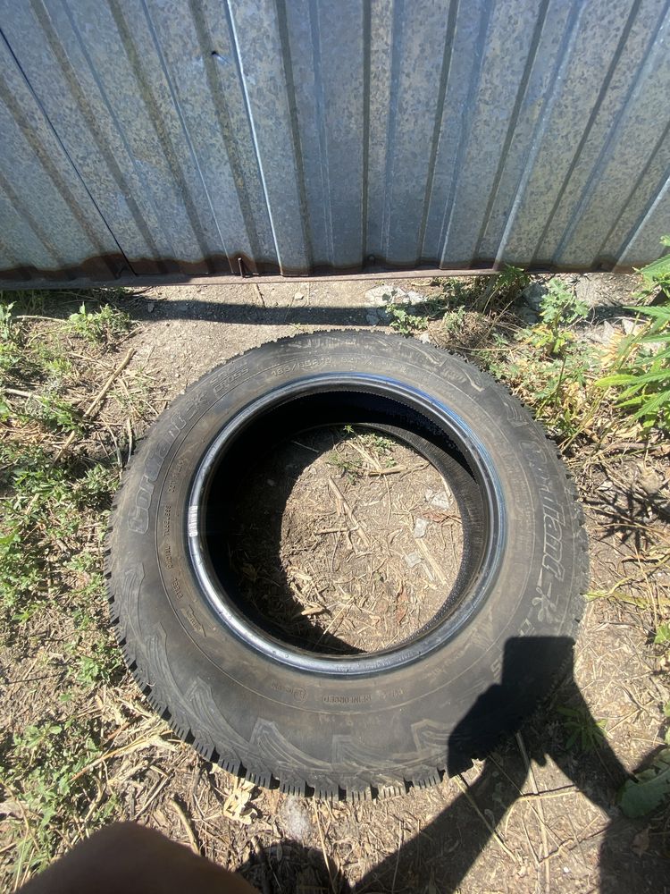Продам зимние шины 185/65/15 2 шины