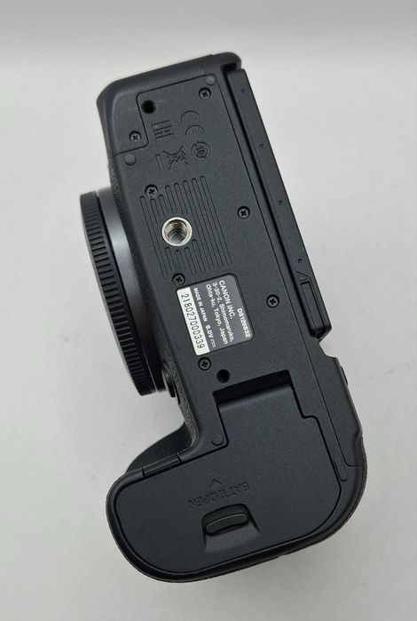 Canon R6 body sotiladi