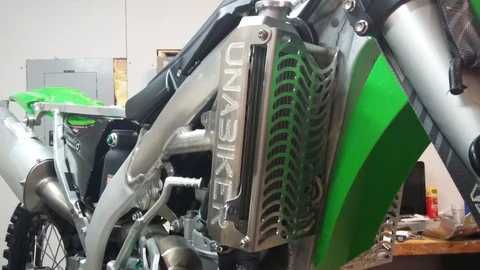 НОВИ UNABIKER Гардове за Радиатори KAWASAKI 2016-2018 KX450F