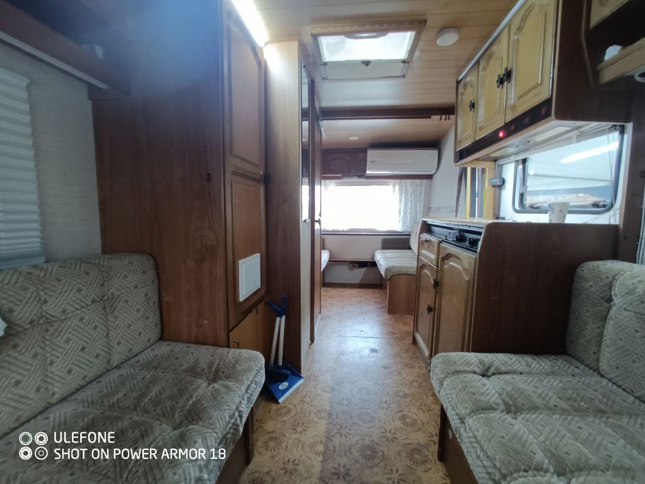 Каравана Burstner Lux. 1987г    761кг