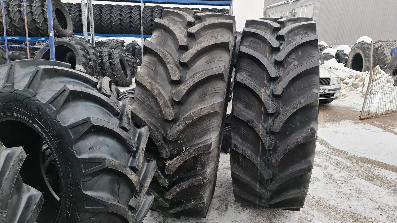 Cauciucuri noi 540/65R38 OZKA anvelope radiale tractor spate