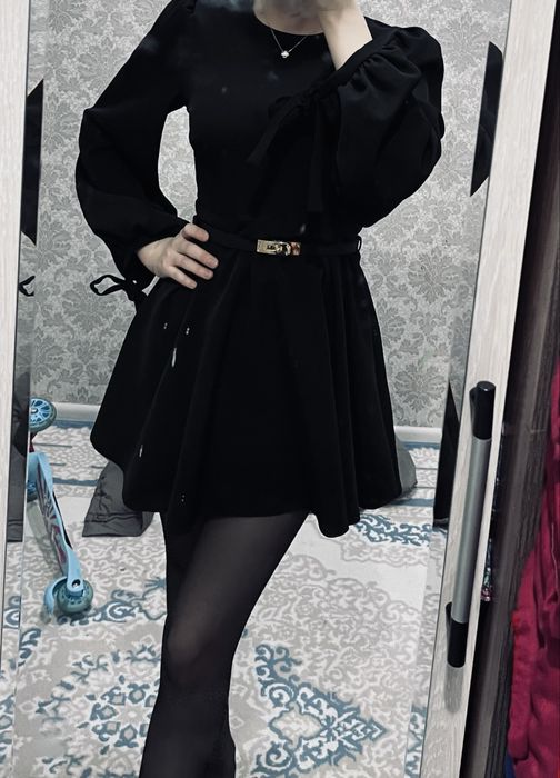 Черное платье