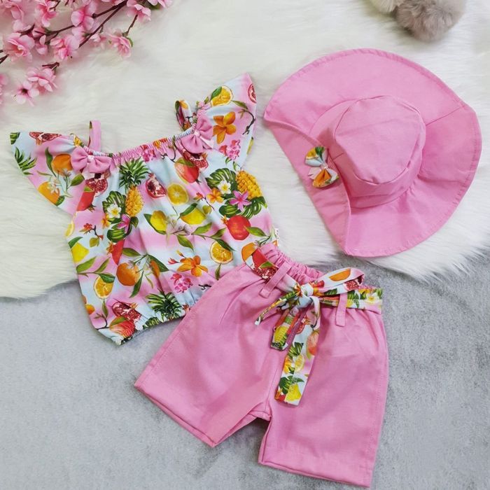 Compleu fetite cu palariuta