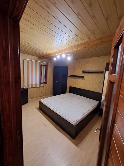 Inchiriez casa in parc dumbrava